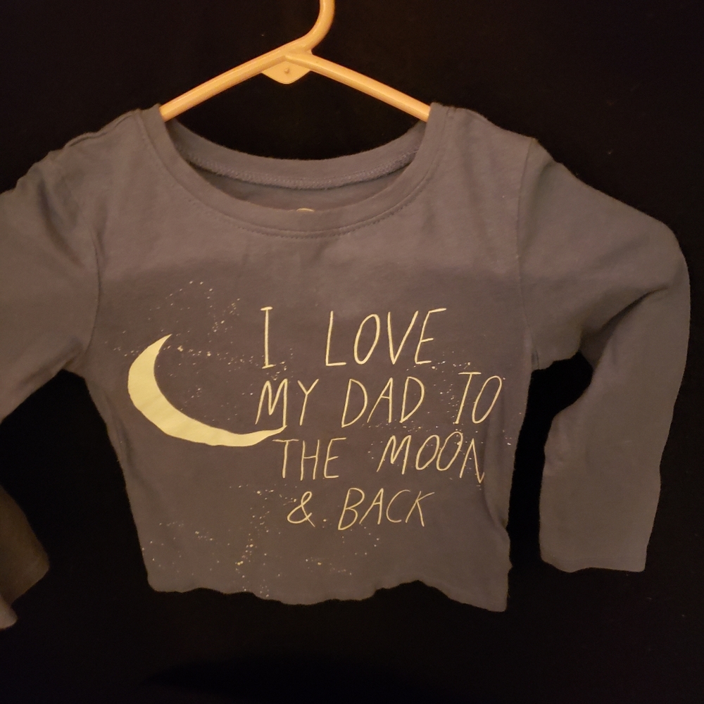 4T "I love my dad to the moon and back" dusty blue tee.